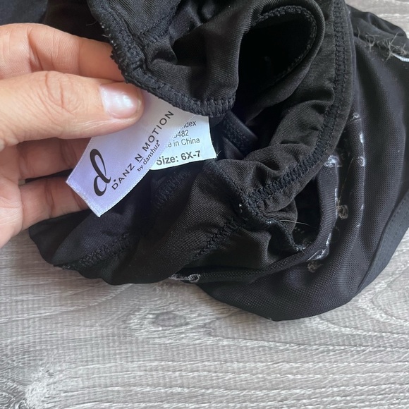 Black dance leotard Danz N Motion size 6 - 7 - Picture 3 of 5